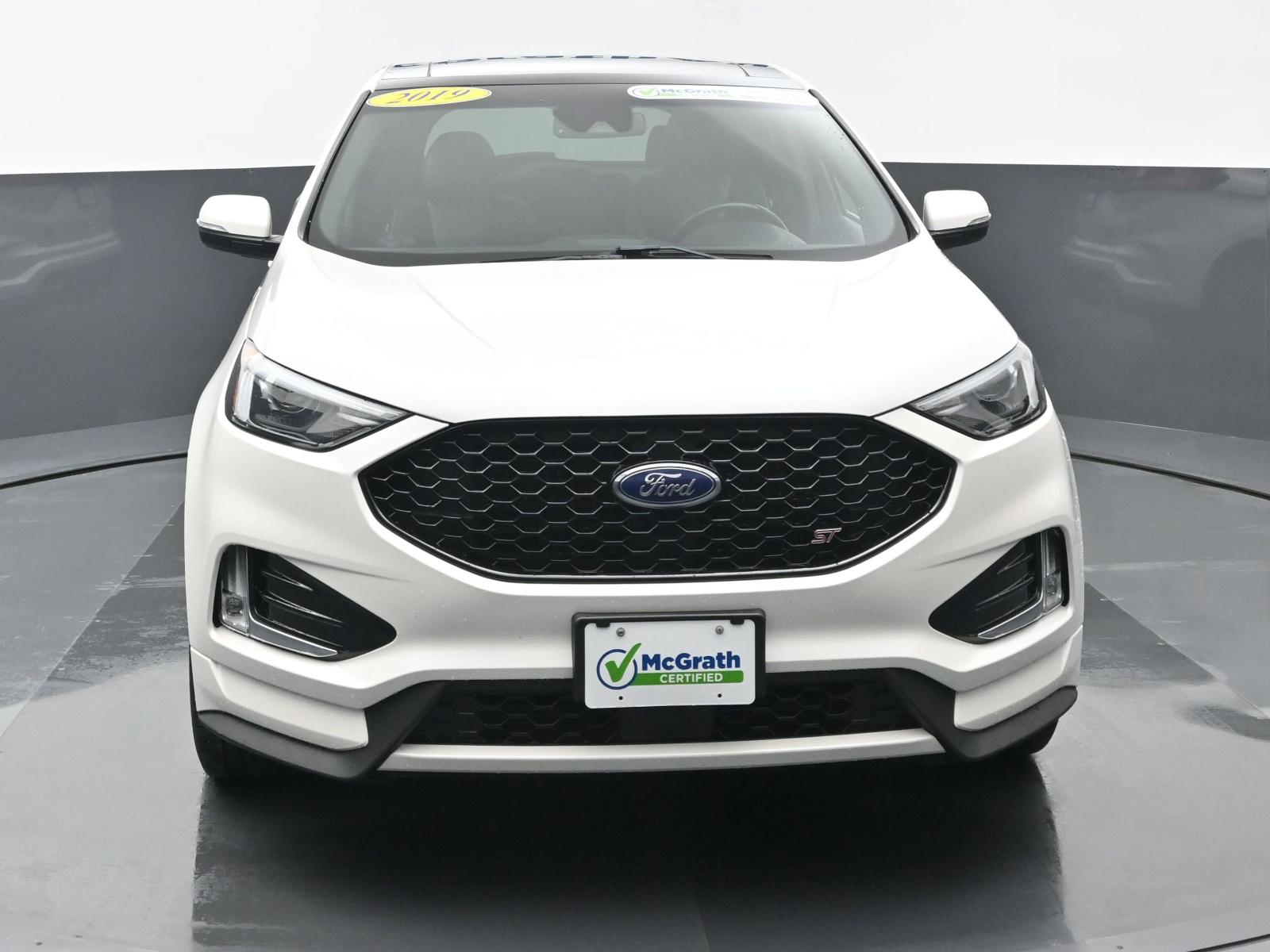 2019 Ford Edge Vehicle Photo in Marion, IA 52302