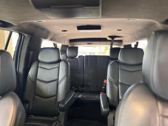 2018 Cadillac Escalade ESV Vehicle Photo in DELRAY BEACH, FL 33483-3294