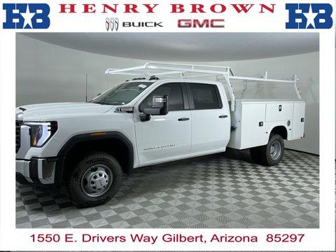 2024 GMC Sierra 3500 HD Chassis Cab Vehicle Photo in GILBERT, AZ 85297-0402