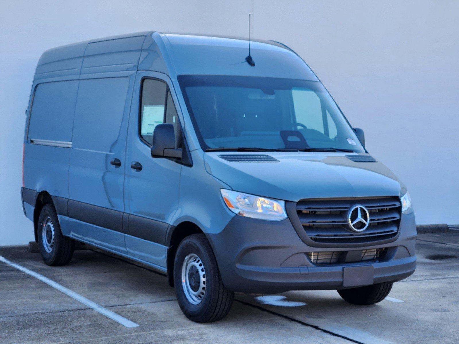 2025 Mercedes-Benz Sprinter Cargo Van Vehicle Photo in HOUSTON, TX 77079