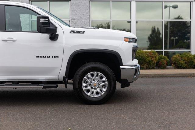 2024 Chevrolet Silverado 2500 HD Vehicle Photo in NEWBERG, OR 97132-1927