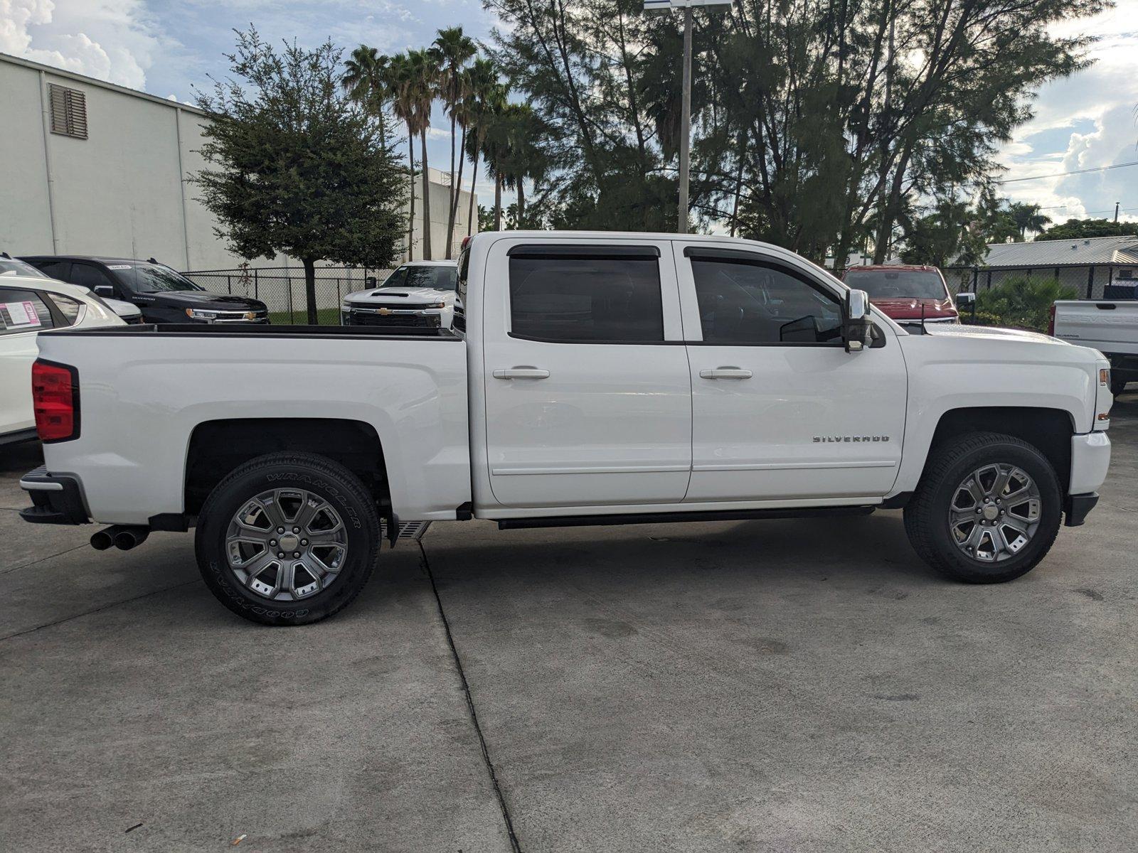 2018 Chevrolet Silverado 1500 Vehicle Photo in MIAMI, FL 33172-3015