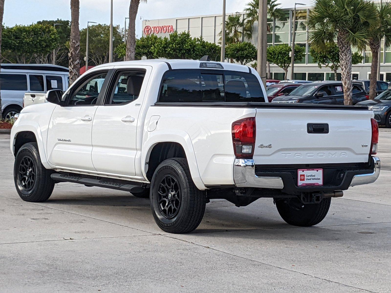 2022 Toyota Tacoma 4WD Vehicle Photo in Davie, FL 33331