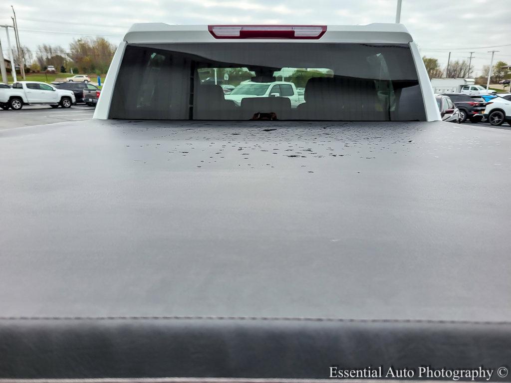 2023 Chevrolet Silverado 1500 Vehicle Photo in AURORA, IL 60503-9326