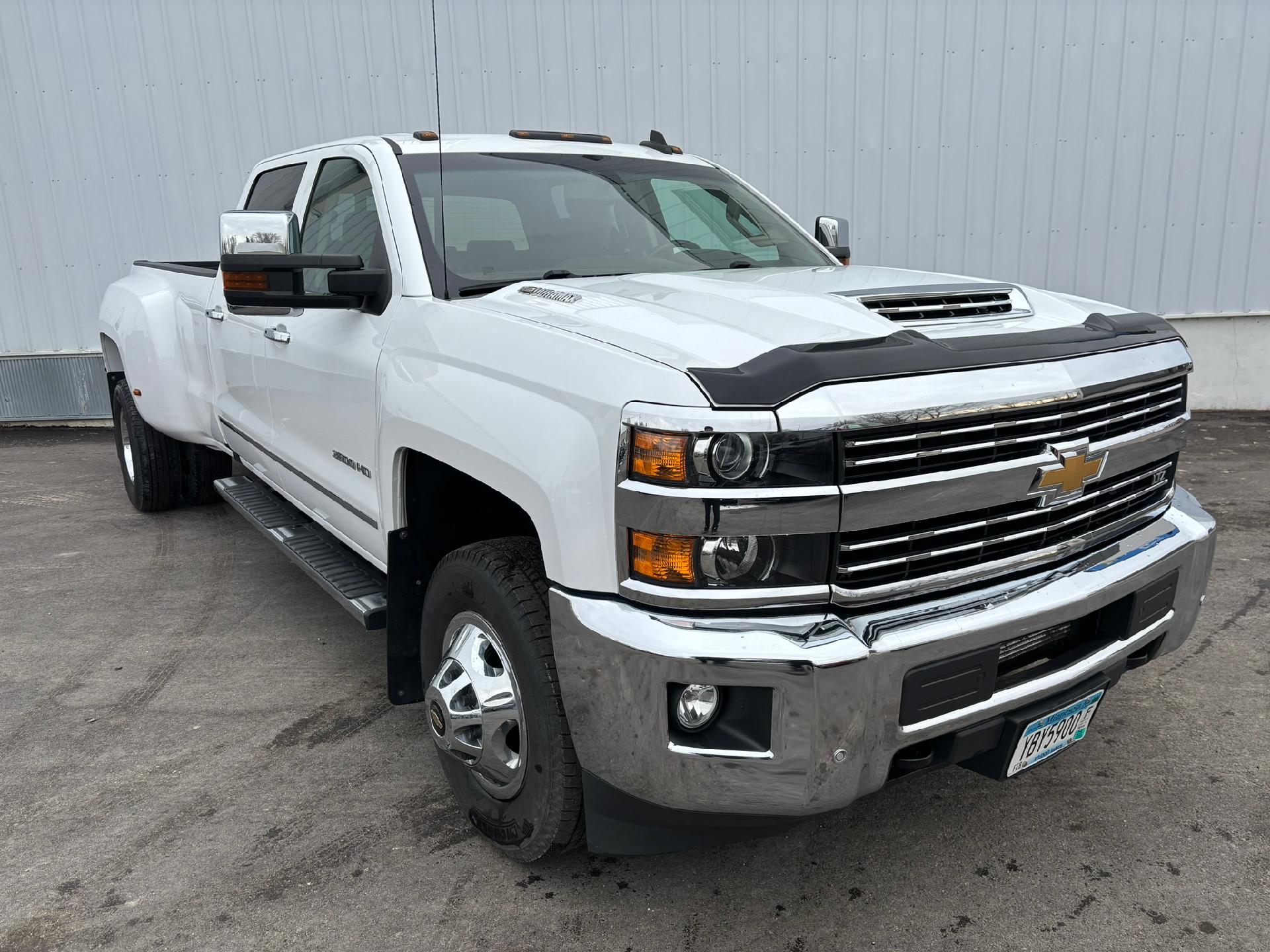 Used 2019 Chevrolet Silverado 3500HD LTZ with VIN 1GC4KXCY8KF244520 for sale in Red Lake Falls, Minnesota