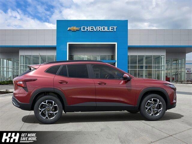 2025 Chevrolet Trax Vehicle Photo in PAPILLION, NE 68138-