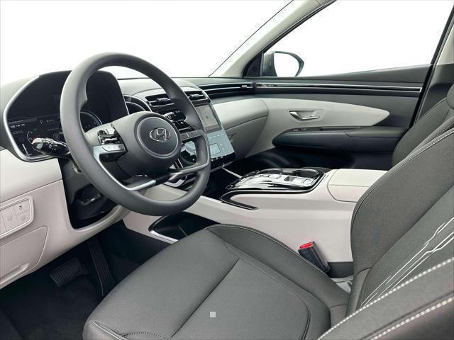 2024 Hyundai TUCSON Hybrid Vehicle Photo in Merrillville, IN 46410-5311