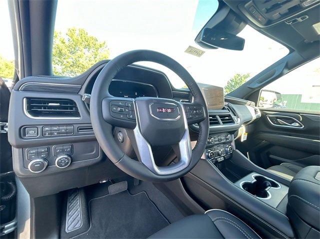 2024 GMC Yukon XL Vehicle Photo in BOWLING GREEN, KY 42104-4102