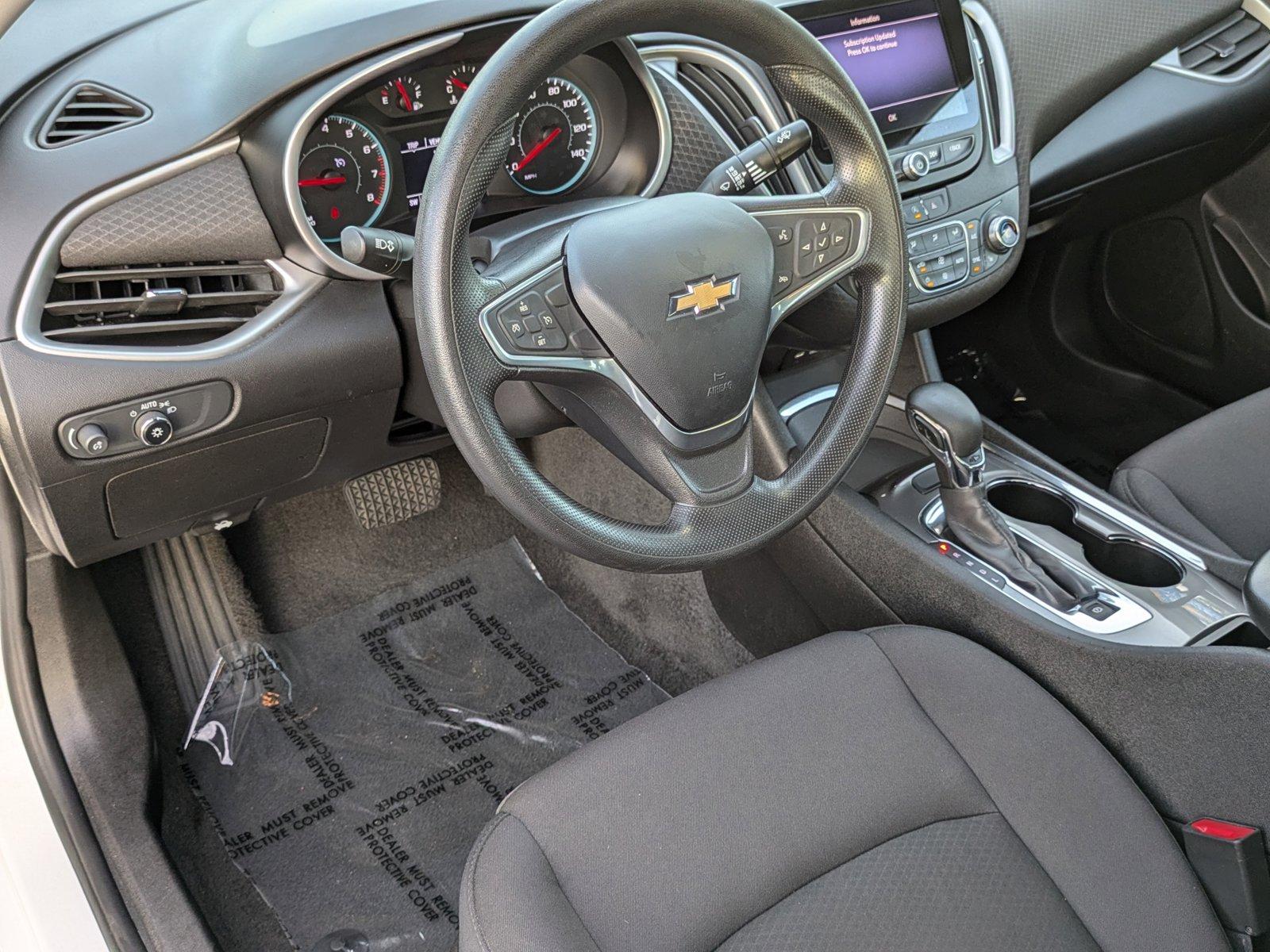 2022 Chevrolet Malibu Vehicle Photo in CLEARWATER, FL 33764-7163