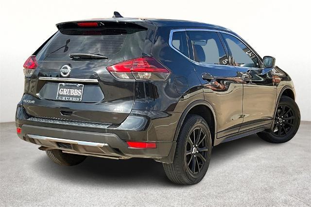 2018 Nissan Rogue Vehicle Photo in Houston, TX 77007