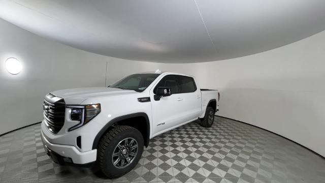 2024 GMC Sierra 1500 Vehicle Photo in GILBERT, AZ 85297-0402