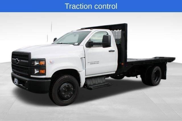 2023 Chevrolet Silverado 4500 Medium Duty Chassis Cab Vehicle Photo in Salem, OR 97301