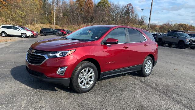 2021 Chevrolet Equinox Vehicle Photo in MOON TOWNSHIP, PA 15108-2571