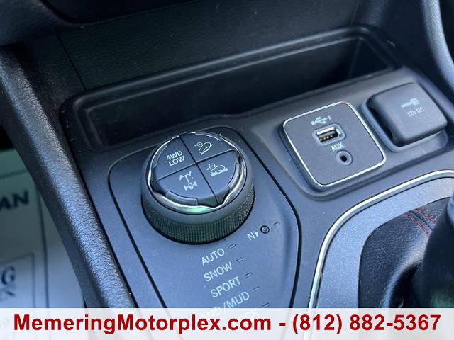 2020 Jeep Cherokee Vehicle Photo in VINCENNES, IN 47591-5519