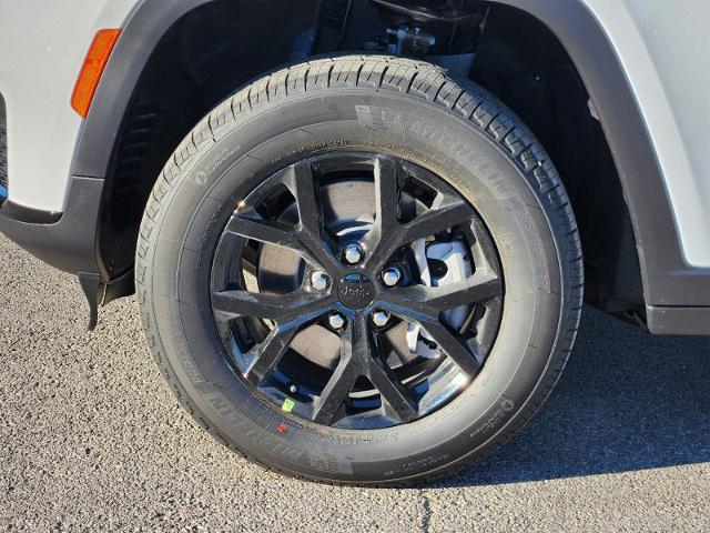 2025 Jeep Grand Cherokee L Vehicle Photo in Ennis, TX 75119-5114