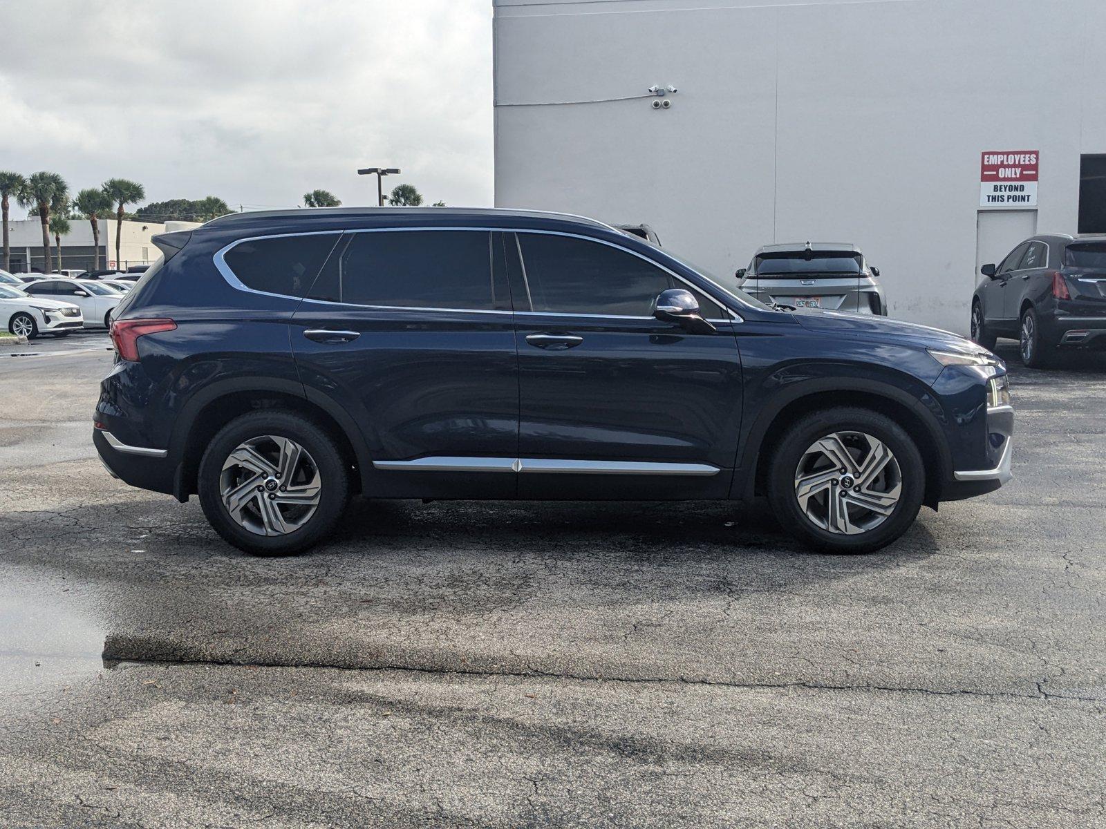 2021 Hyundai Santa Fe Vehicle Photo in WEST PALM BEACH, FL 33407-3296