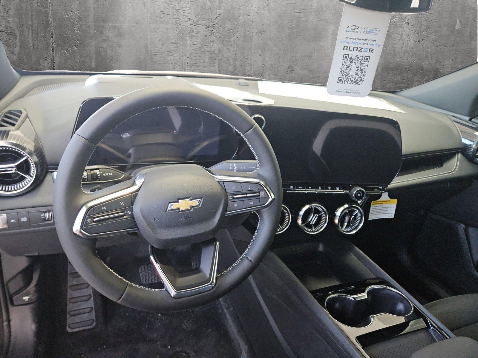 2024 Chevrolet Blazer EV Vehicle Photo in NORTH RICHLAND HILLS, TX 76180-7199