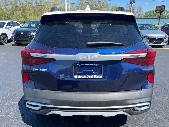 2022 Kia Seltos Vehicle Photo in BATTLE CREEK, MI 49037-8454