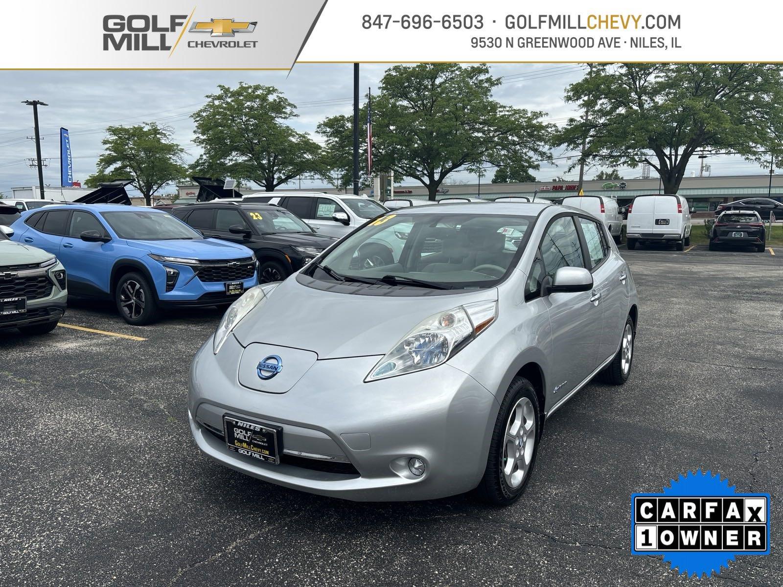 2013 Nissan LEAF Vehicle Photo in Plainfield, IL 60586