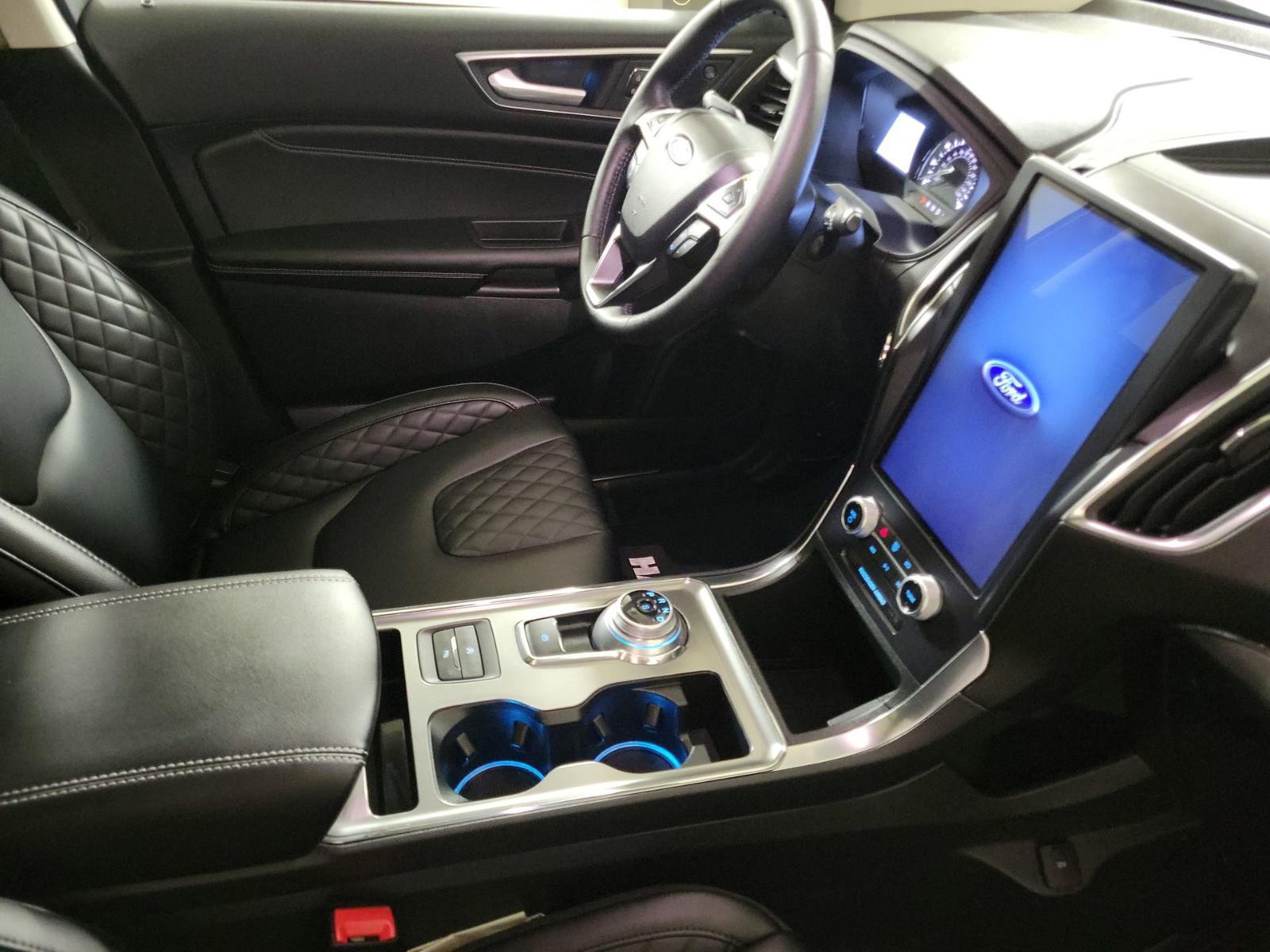 2024 Ford Edge Vehicle Photo in Plainfield, IL 60586