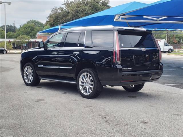 2019 Cadillac Escalade Vehicle Photo in DENTON, TX 76210-9321