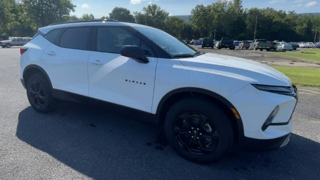 2025 Chevrolet Blazer Vehicle Photo in THOMPSONTOWN, PA 17094-9014