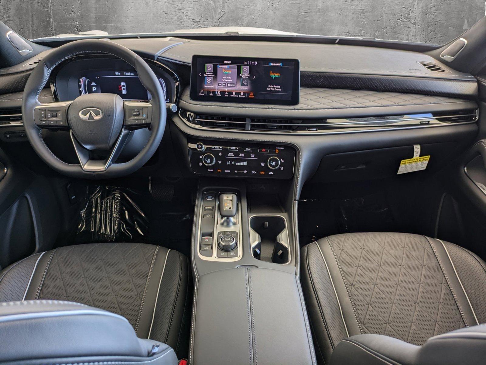 2025 INFINITI QX60 Vehicle Photo in Tustin, CA 92782