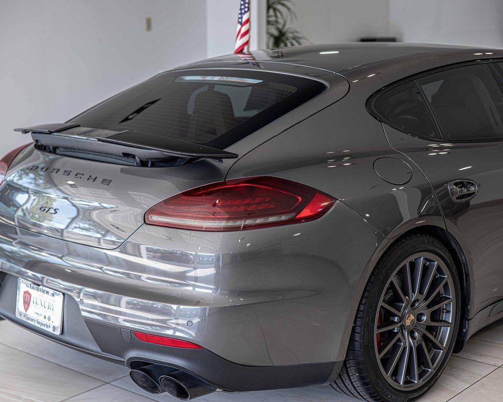 2015 Porsche Panamera Vehicle Photo in Plainfield, IL 60586