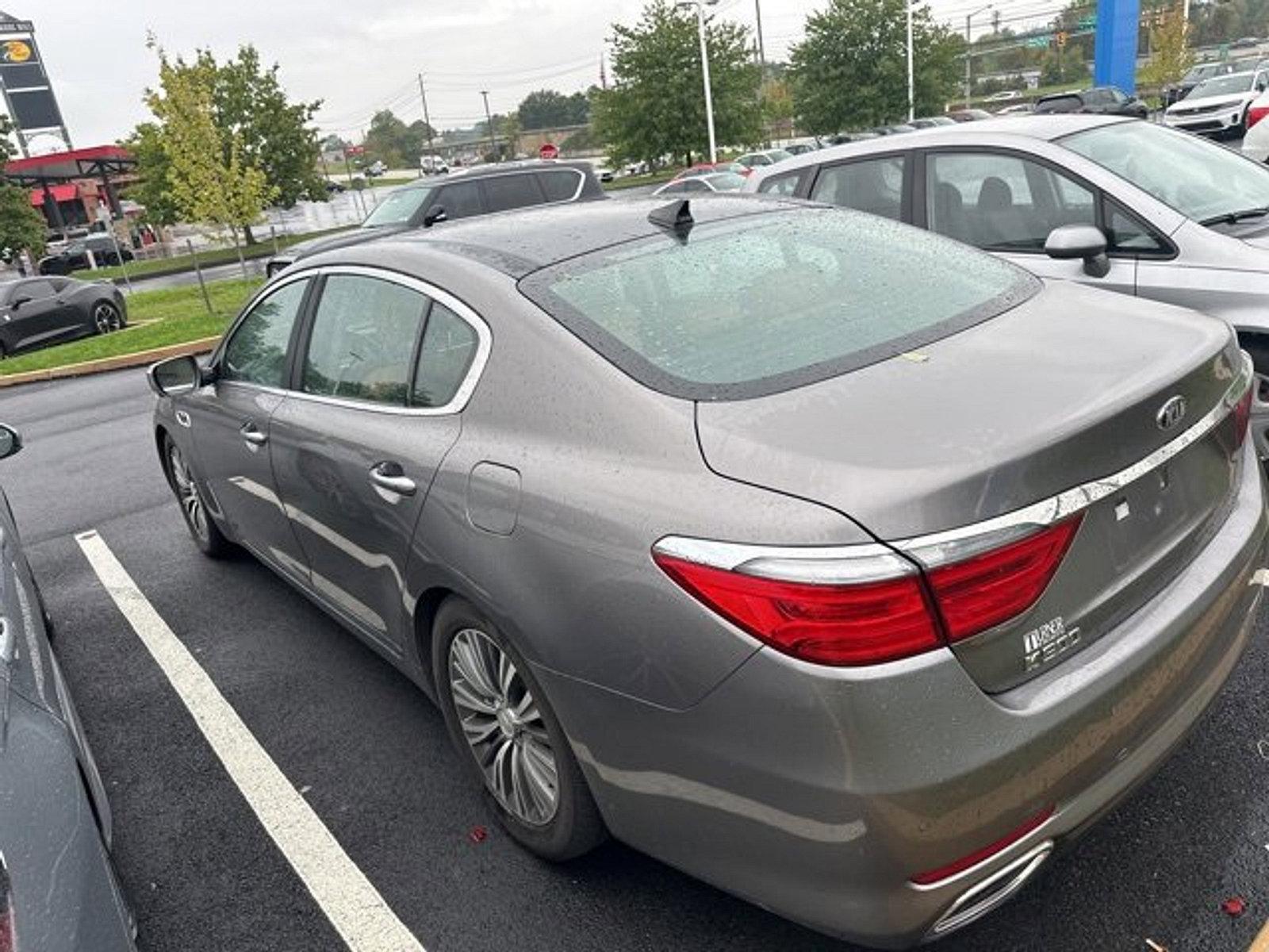 2017 Kia K900 Vehicle Photo in Harrisburg, PA 17111