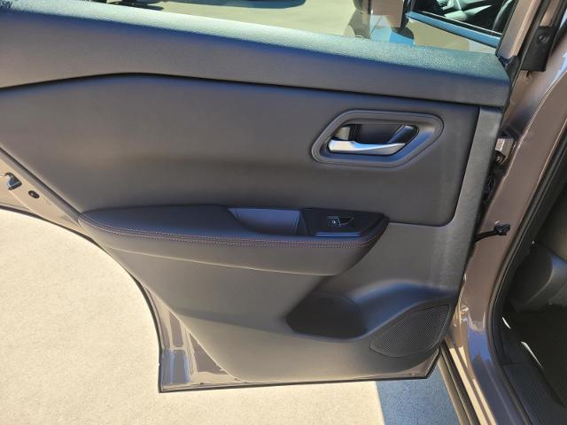 2025 Nissan Rogue Vehicle Photo in Weatherford, TX 76087