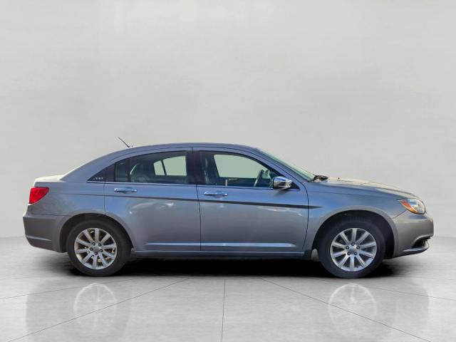 2014 Chrysler 200 Vehicle Photo in Oshkosh, WI 54904