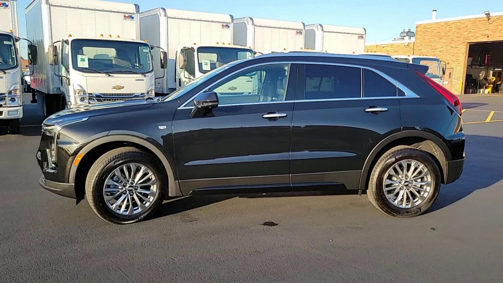 2024 Cadillac XT4 Vehicle Photo in Plainfield, IL 60586