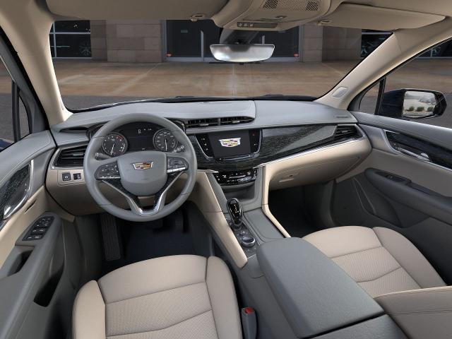 2025 Cadillac XT6 Vehicle Photo in KANSAS CITY, MO 64114-4545