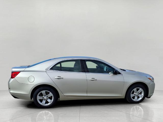 2015 Chevrolet Malibu Vehicle Photo in Oshkosh, WI 54904