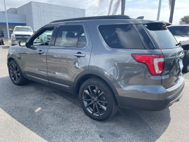 2017 Ford Explorer Vehicle Photo in VENTURA, CA 93003-8585