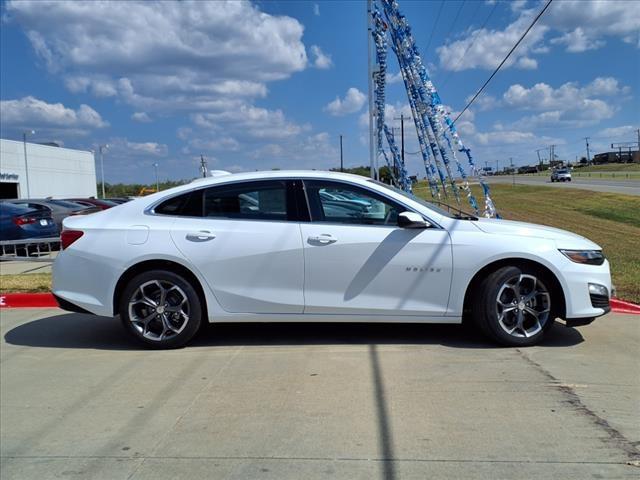 2025 Chevrolet Malibu Vehicle Photo in ELGIN, TX 78621-4245