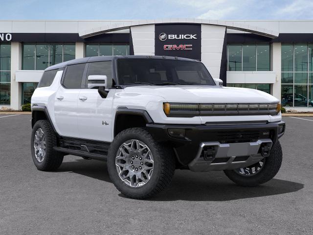 2025 GMC HUMMER EV SUV Vehicle Photo in WILLIAMSVILLE, NY 14221-2883