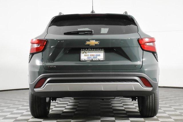 2025 Chevrolet Trax Vehicle Photo in PUYALLUP, WA 98371-4149