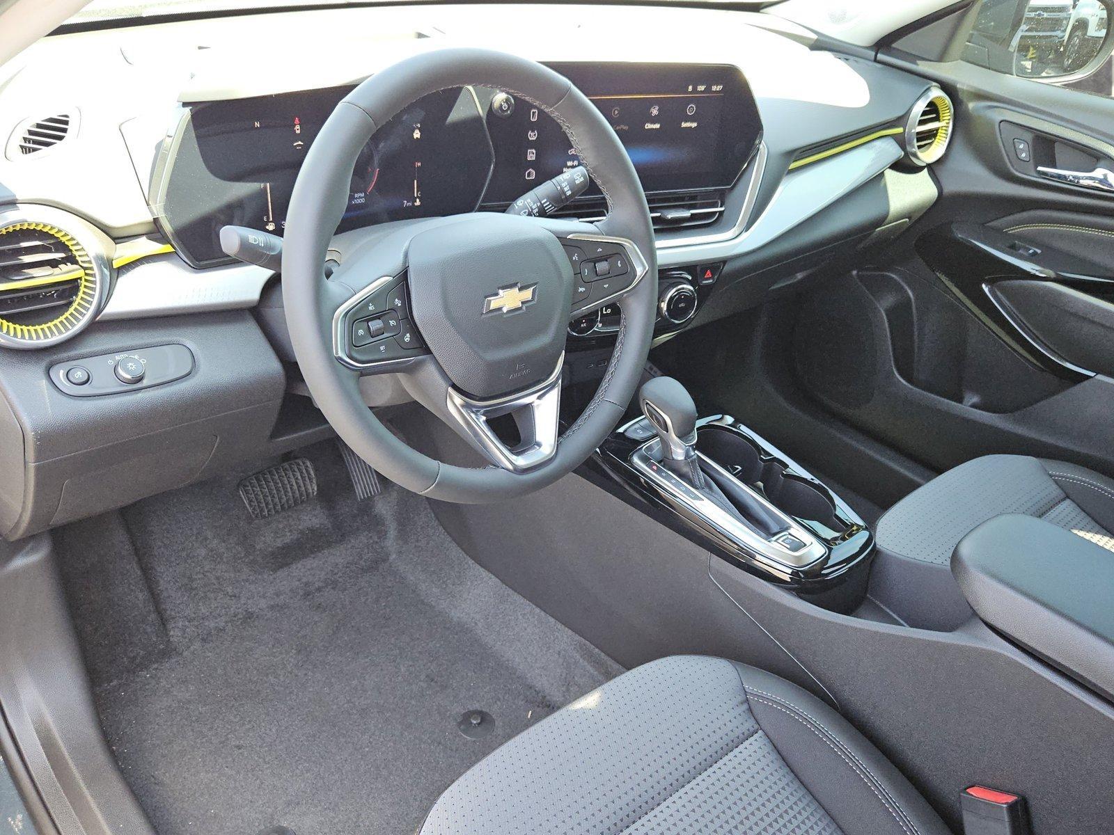 2025 Chevrolet Trax Vehicle Photo in MESA, AZ 85206-4395