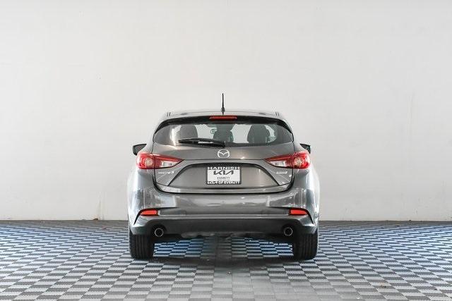 2018 Mazda Mazda3 5-Door Vehicle Photo in Everett, WA 98204