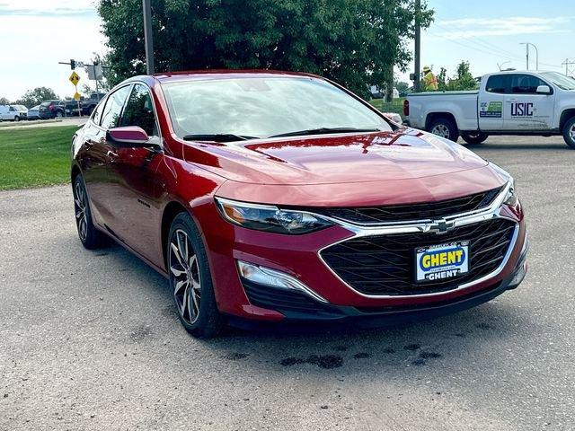 2024 Chevrolet Malibu Vehicle Photo in GREELEY, CO 80634-4125