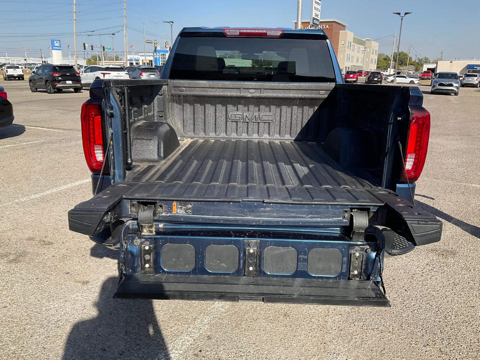 2021 GMC Sierra 1500 Vehicle Photo in PONCA CITY, OK 74601-1036