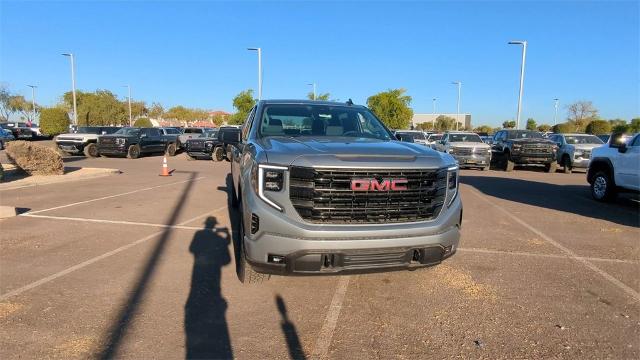 2025 GMC Sierra 1500 Vehicle Photo in GOODYEAR, AZ 85338-1310