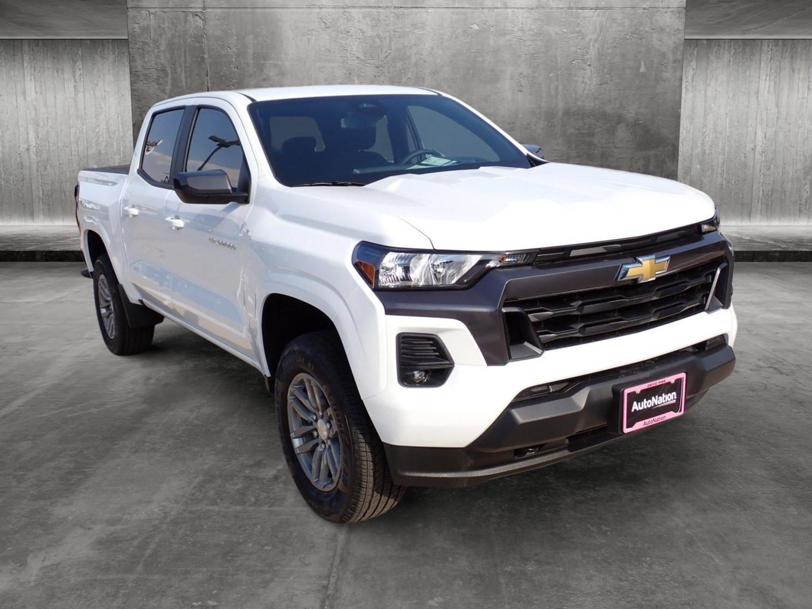 2024 Chevrolet Colorado Vehicle Photo in DENVER, CO 80221-3610