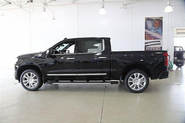 2024 Chevrolet Silverado 1500 Vehicle Photo in MEDINA, OH 44256-9001