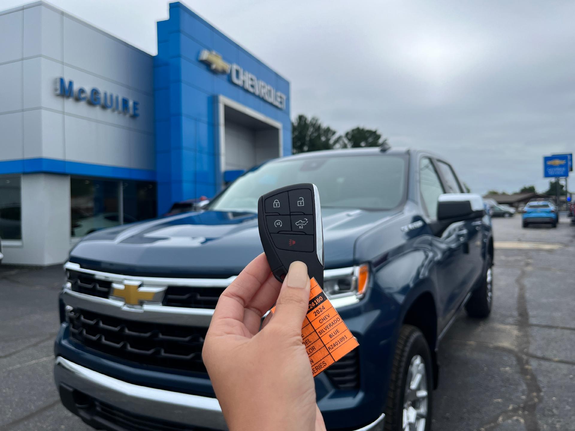 2024 Chevrolet Silverado 1500 Vehicle Photo in CLARE, MI 48617-9414