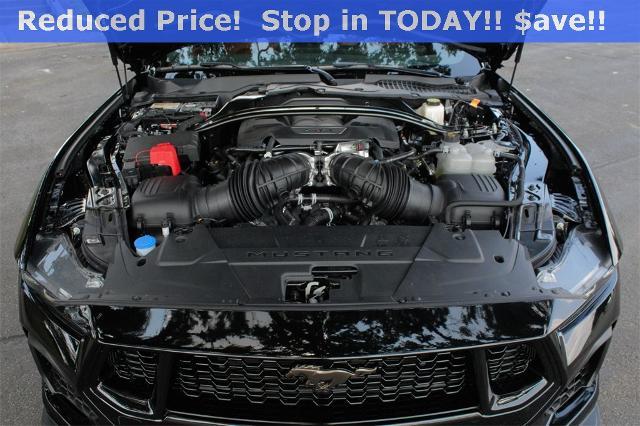 2024 Ford Mustang Vehicle Photo in GREEN BAY, WI 54304-5303