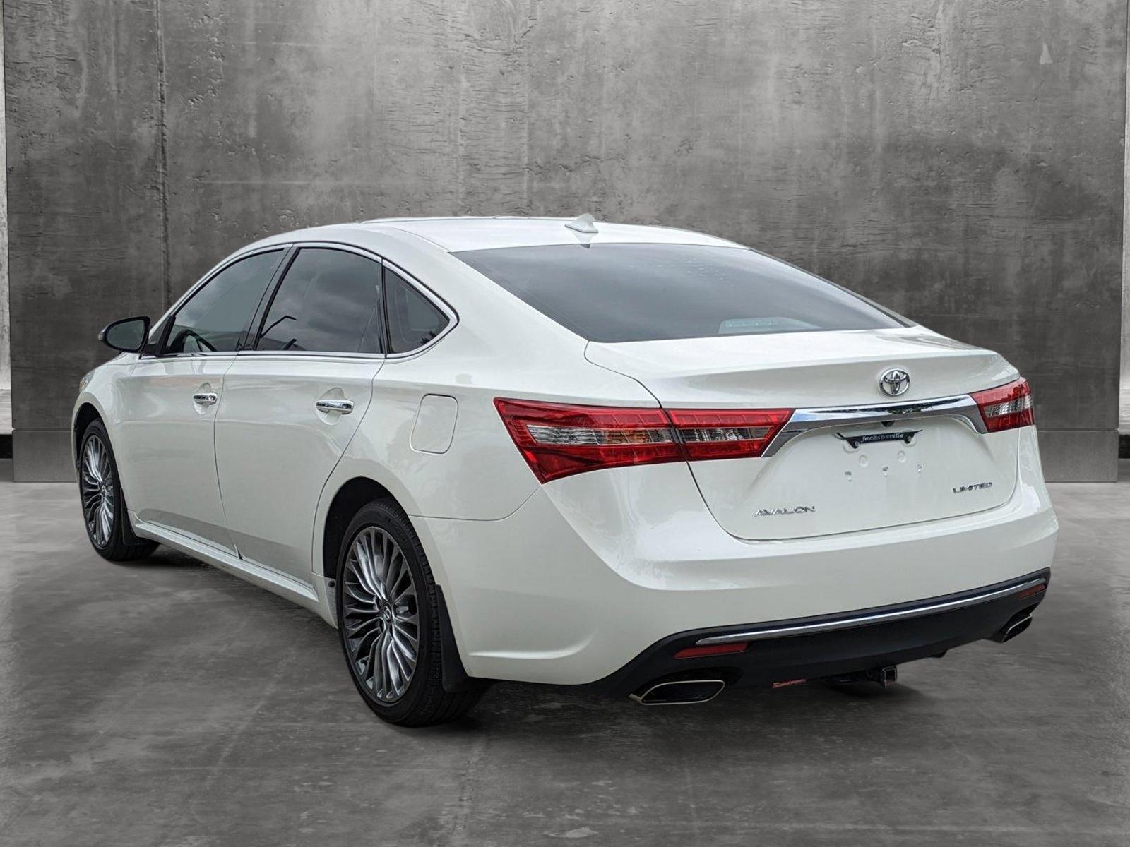 2016 Toyota Avalon Vehicle Photo in Jacksonville, FL 32244