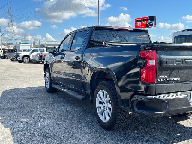 Used 2020 Chevrolet Silverado 1500 Custom with VIN 3GCPWBEHXLG398096 for sale in Houston, TX