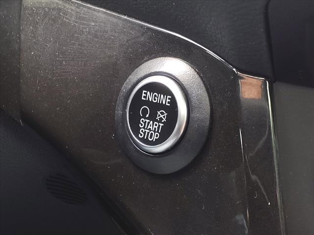 2019 Ford Escape Vehicle Photo in DENTON, TX 76210-9321